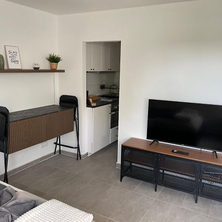 Komfortables Apartment In Der Naehe Der Messe Ганновер Экстерьер фото